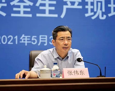 亭林镇组织全镇企业召开安全生产会议